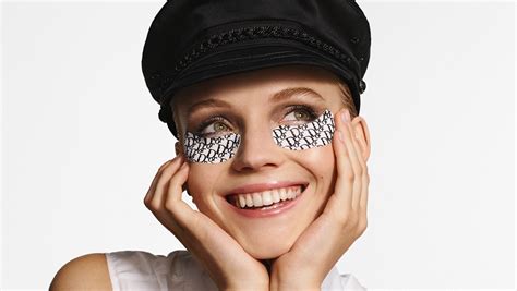 eye reviver patchs dior|dior reviver patches.